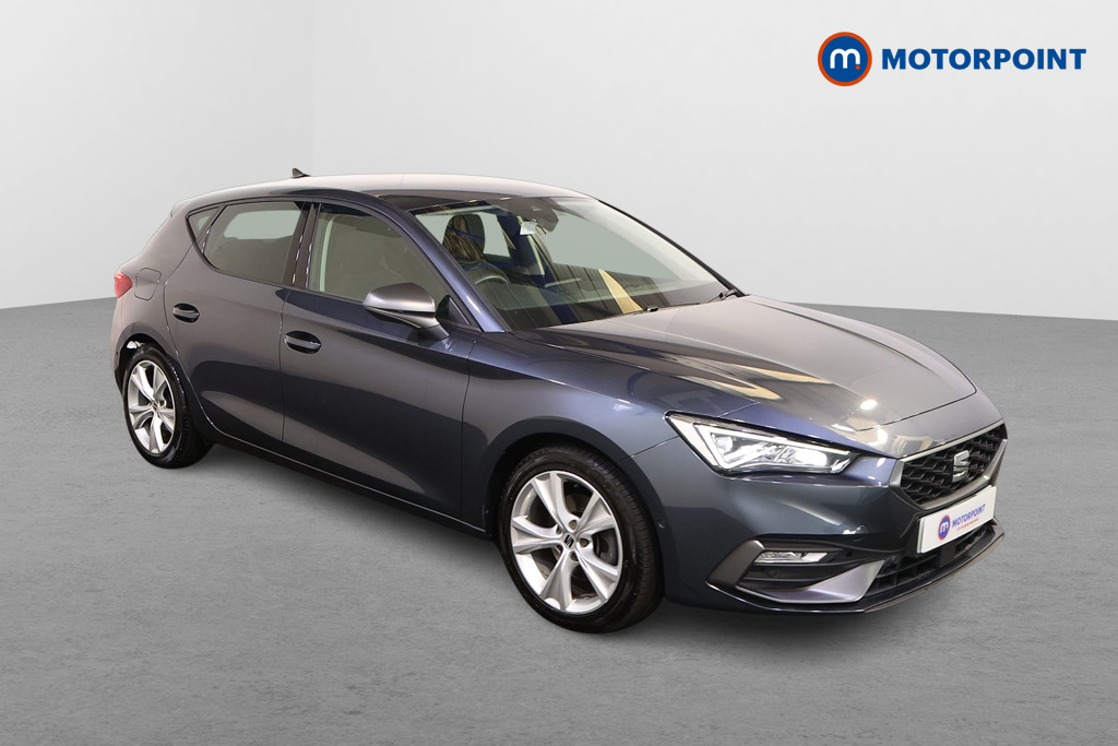 Seat Leon FR Manual Petrol Hatchback - Stock Number (1571789) - Drivers side front corner