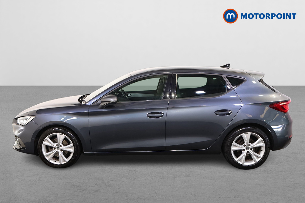 Seat Leon FR Manual Petrol Hatchback - Stock Number (1571789) - Passenger side