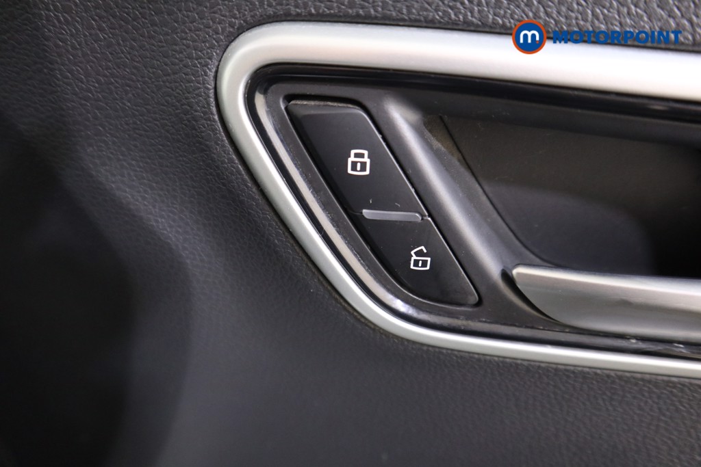 Mg Motor Uk ZS Trophy Connect Ev Automatic Electric SUV - Stock Number (1571853) - 9th supplementary image