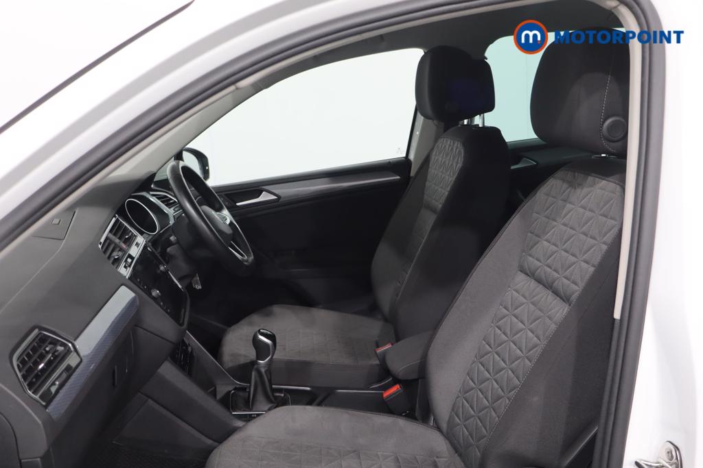 Volkswagen Tiguan Life Manual Petrol SUV - Stock Number (1571876) - 20th supplementary image