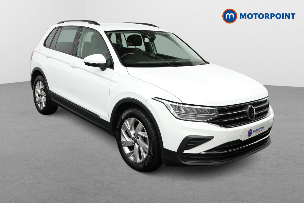 Volkswagen Tiguan Life Manual Petrol SUV - Stock Number (1571876) - Drivers side front corner