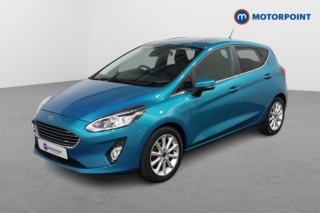 Ford Fiesta Titanium Manual Petrol Hatchback - Stock Number (1572194) - Passenger side front corner
