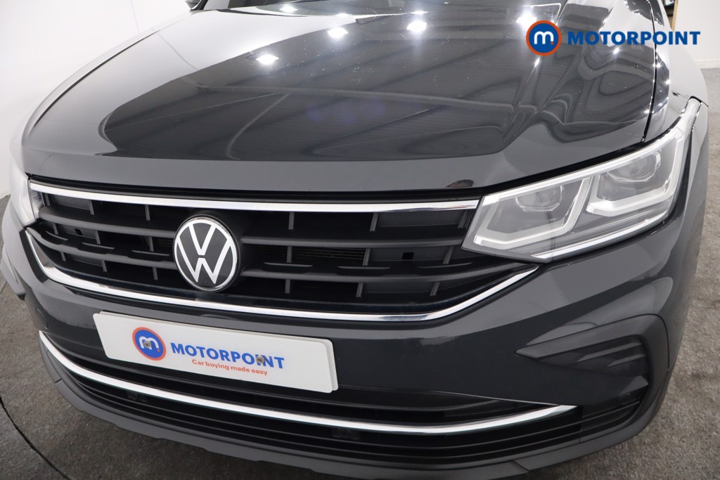 Volkswagen Tiguan Life Automatic Petrol Plug-In Hybrid SUV - Stock Number (1572323) - 31st supplementary image