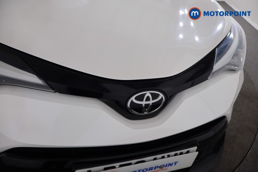 Toyota C-Hr Gr Sport Automatic Petrol-Electric Hybrid SUV - Stock Number (1572359) - 32nd supplementary image