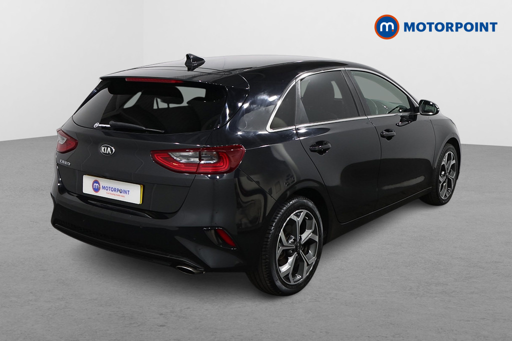 KIA Ceed 3 Manual Petrol Hatchback - Stock Number (1572396) - Drivers side rear corner