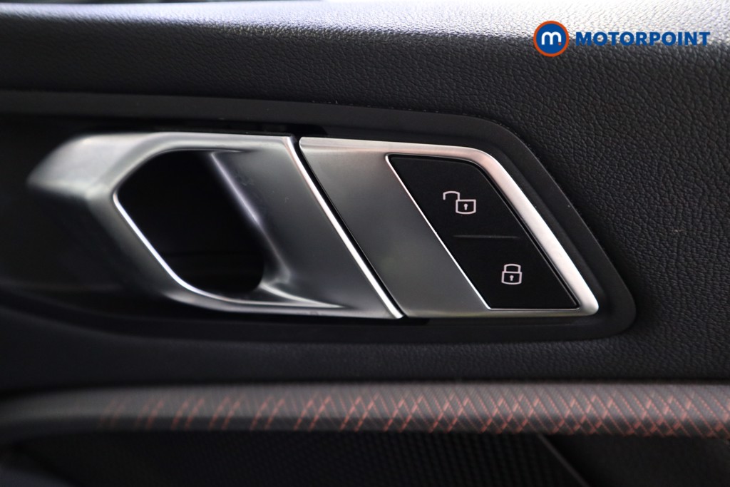 BMW 1 Series M Sport Manual Petrol Hatchback - Stock Number (1572400) - 13th supplementary image