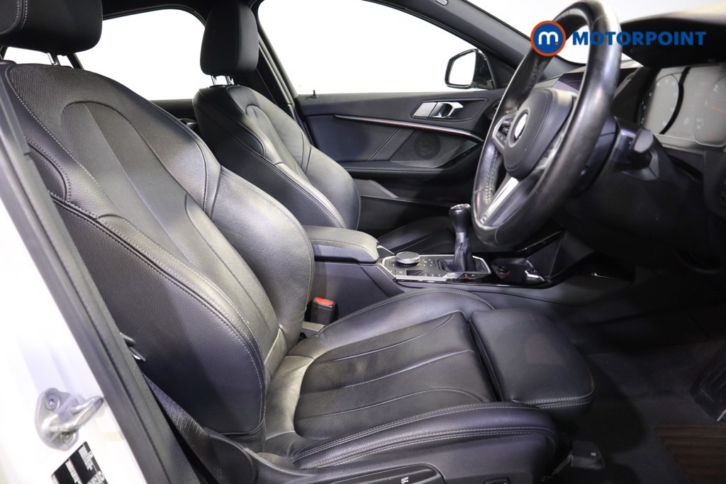 BMW 1 Series M Sport Manual Petrol Hatchback - Stock Number (1572400) - 14th supplementary image