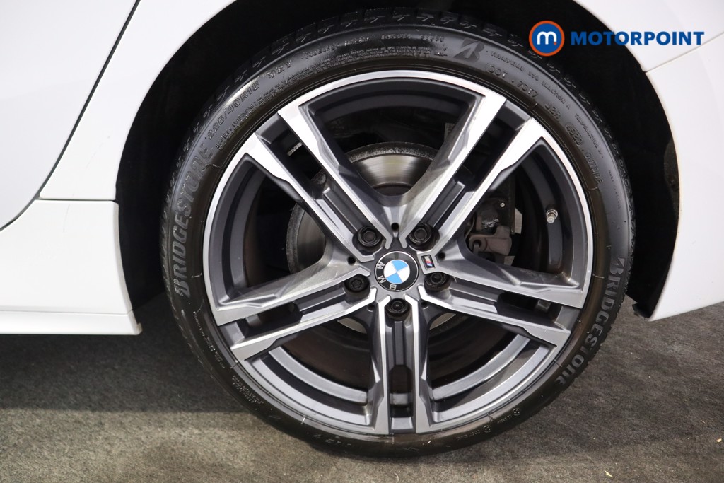 BMW 1 Series M Sport Manual Petrol Hatchback - Stock Number (1572400) - 20th supplementary image