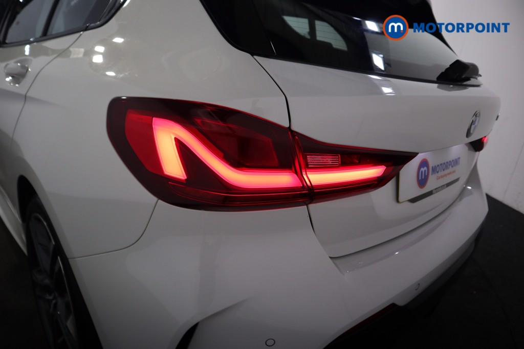 BMW 1 Series M Sport Manual Petrol Hatchback - Stock Number (1572400) - 22nd supplementary image