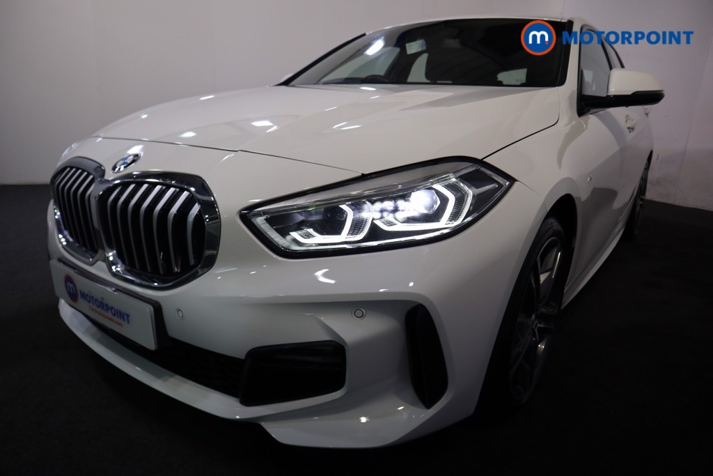 BMW 1 Series M Sport Manual Petrol Hatchback - Stock Number (1572400) - 26th supplementary image