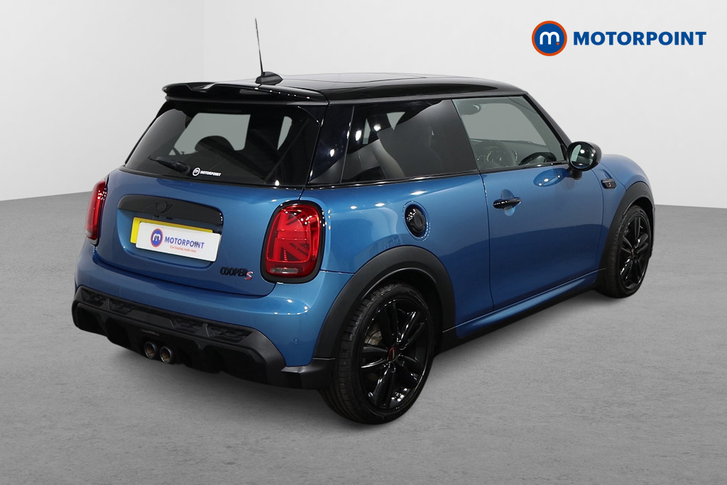Mini Hatchback Cooper S Sport Automatic Petrol Hatchback - Stock Number (1572429) - Drivers side rear corner