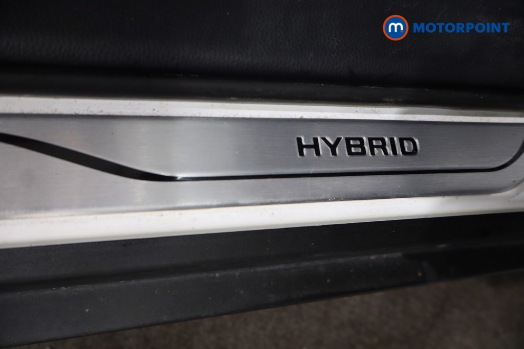 Toyota Yaris Cross Design Automatic Petrol-Electric Hybrid Estate - Stock Number (1572454) - 20th supplementary image
