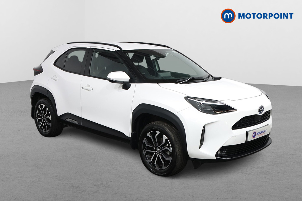 Toyota Yaris Cross Design Automatic Petrol-Electric Hybrid Estate - Stock Number (1572454) - Drivers side front corner
