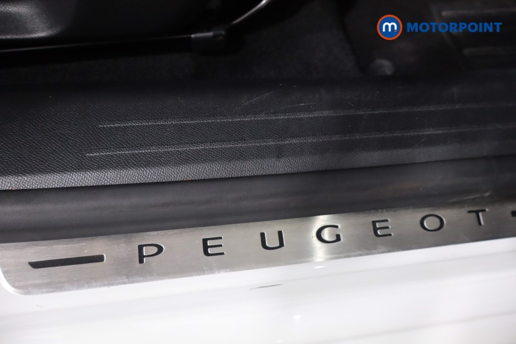 Peugeot 208 GT Automatic Electric Hatchback - Stock Number (1551309) - 23rd supplementary image