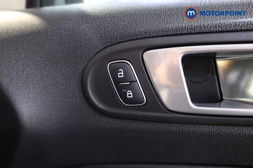 Ford Ecosport Titanium Manual Petrol SUV - Stock Number (1558275) - 11th supplementary image