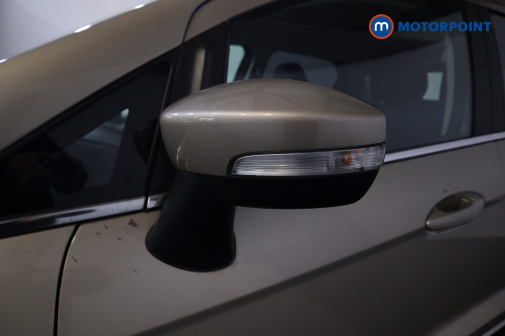 Ford Ecosport Titanium Manual Petrol SUV - Stock Number (1558275) - 24th supplementary image