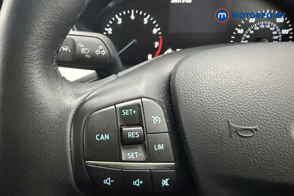 Ford Focus Zetec Manual Petrol Hatchback - Stock Number (1559463) - 14th supplementary image