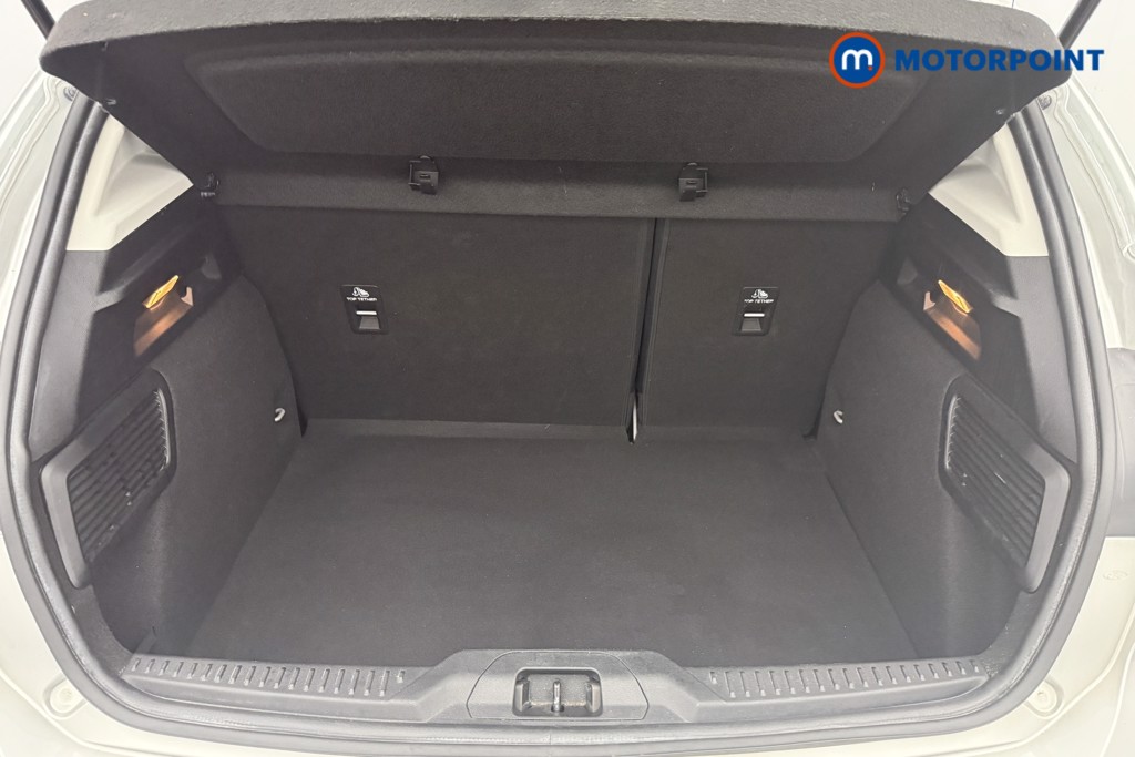 Ford Focus Zetec Manual Petrol Hatchback - Stock Number (1559463) - 21st supplementary image