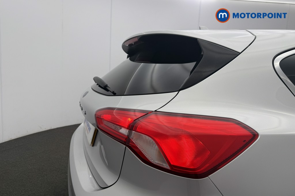 Ford Focus Zetec Manual Petrol Hatchback - Stock Number (1559463) - 25th supplementary image