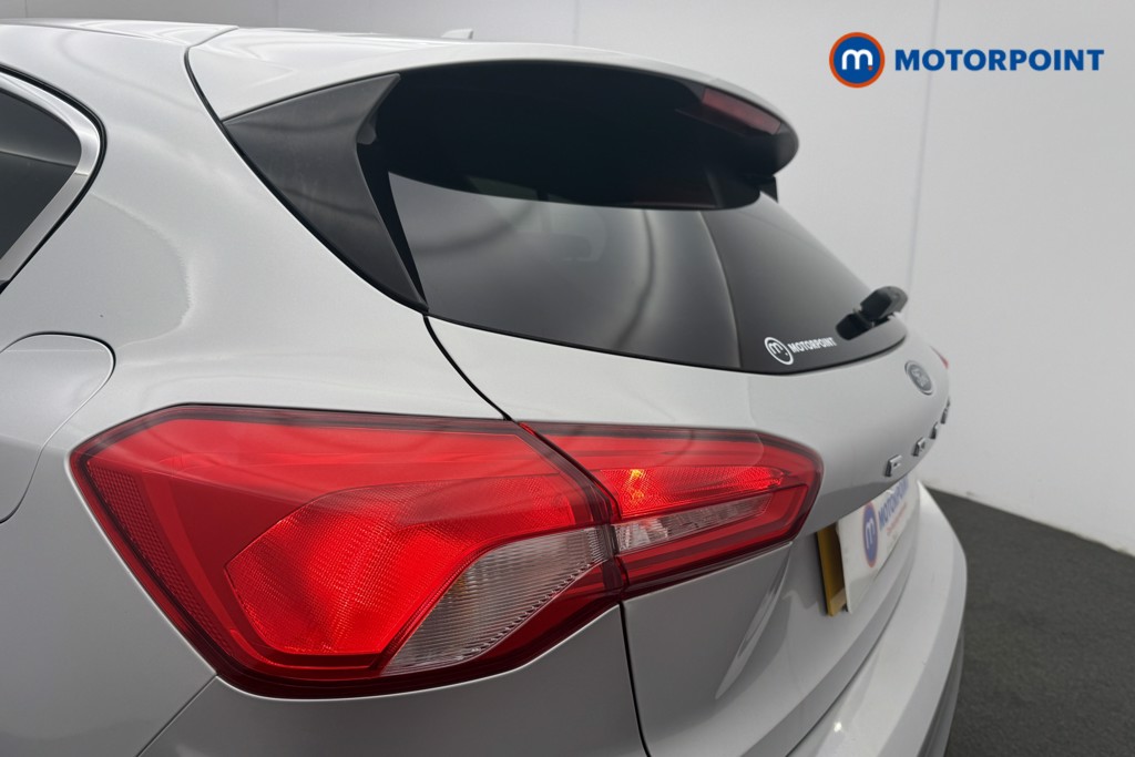 Ford Focus Zetec Manual Petrol Hatchback - Stock Number (1559463) - 26th supplementary image
