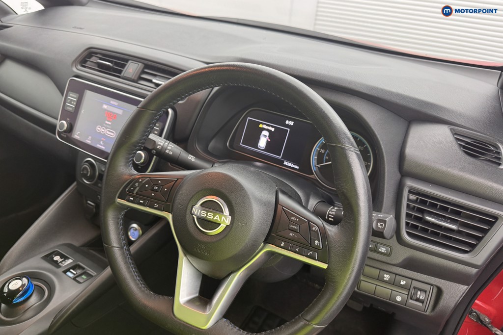 Nissan Leaf Acenta Automatic Electric Hatchback - Stock Number (1559860) - 6th supplementary image