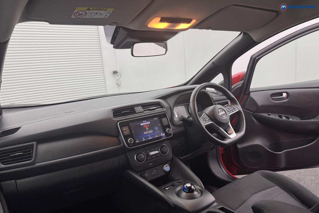 Nissan Leaf Acenta Automatic Electric Hatchback - Stock Number (1559860) - 7th supplementary image