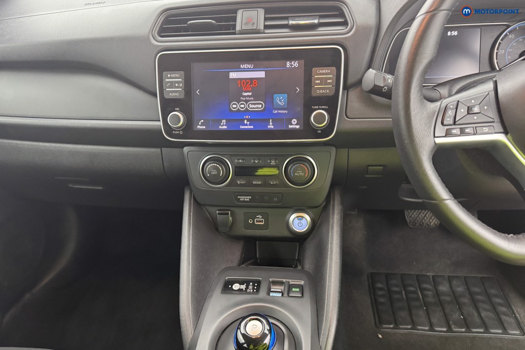 Nissan Leaf Acenta Automatic Electric Hatchback - Stock Number (1559860) - 11th supplementary image