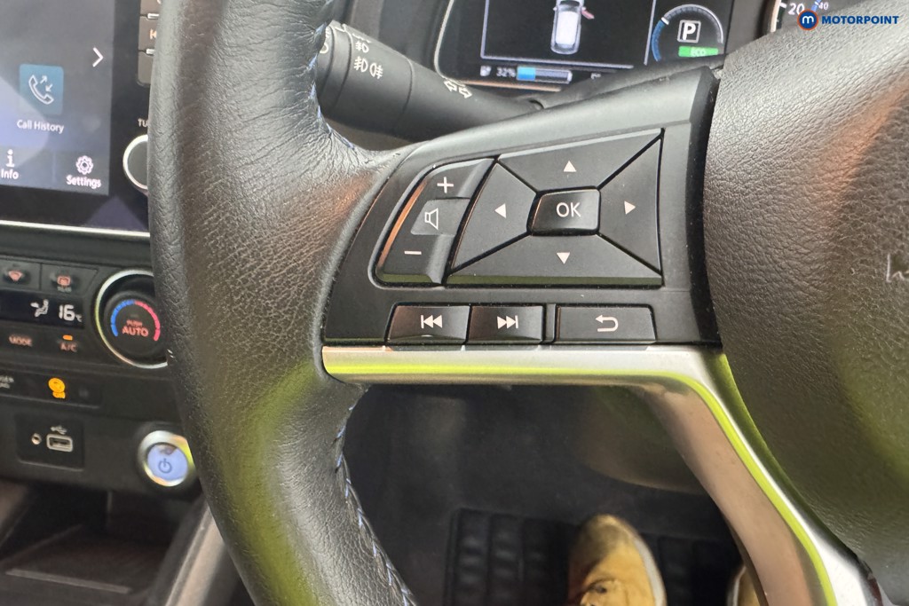 Nissan Leaf Acenta Automatic Electric Hatchback - Stock Number (1559860) - 21st supplementary image