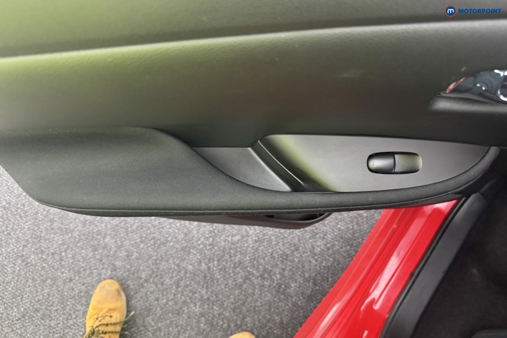 Nissan Leaf Acenta Automatic Electric Hatchback - Stock Number (1559860) - 26th supplementary image