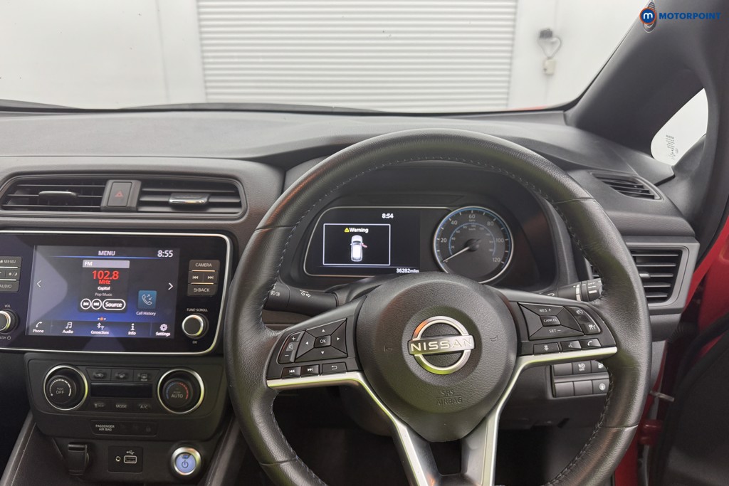 Nissan Leaf Acenta Automatic Electric Hatchback - Stock Number (1559860) - 1st supplementary image