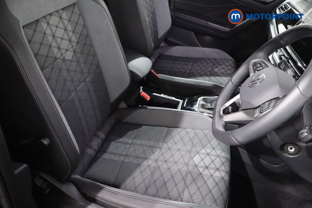 Volkswagen T-Roc R-Line Automatic Petrol SUV - Stock Number (1560291) - 26th supplementary image