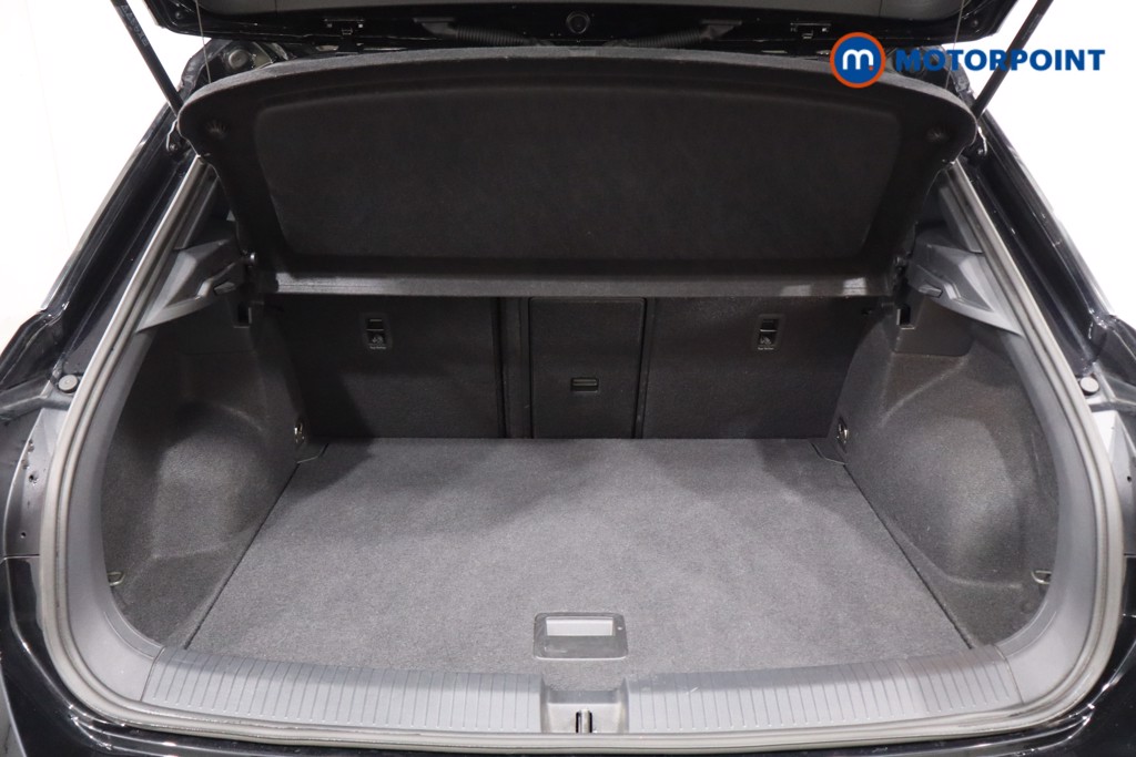 Volkswagen T-Roc R-Line Automatic Petrol SUV - Stock Number (1560291) - 38th supplementary image