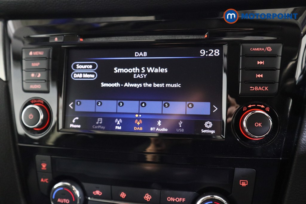 Nissan Qashqai N-Connecta Manual Petrol SUV - Stock Number (1560655) - 6th supplementary image