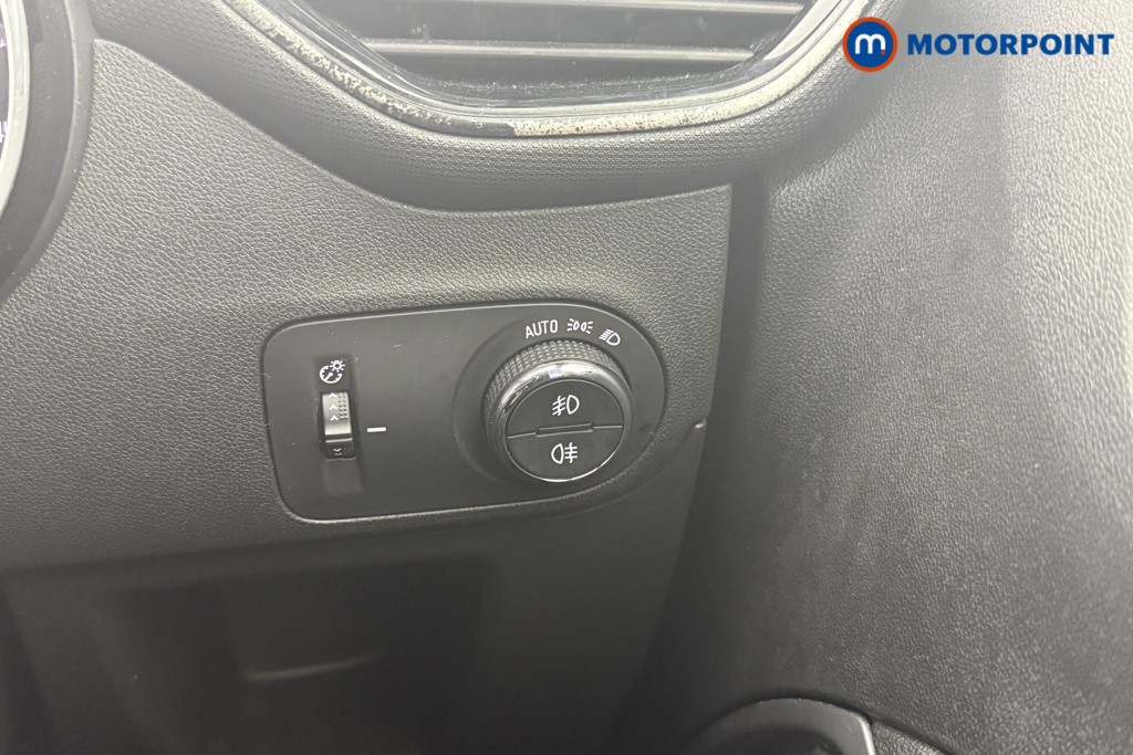 Vauxhall Crossland Ultimate Automatic Diesel SUV - Stock Number (1561008) - 8th supplementary image