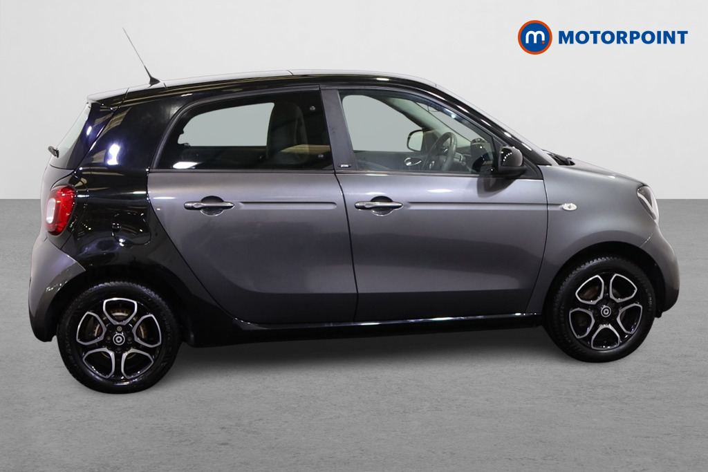 Smart Forfour Prime Automatic Petrol Hatchback - Stock Number (1561088) - Drivers side