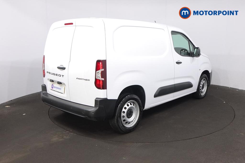 Peugeot Partner Professional Manual Diesel Panel Van - Stock Number (1561141) - Drivers side rear corner