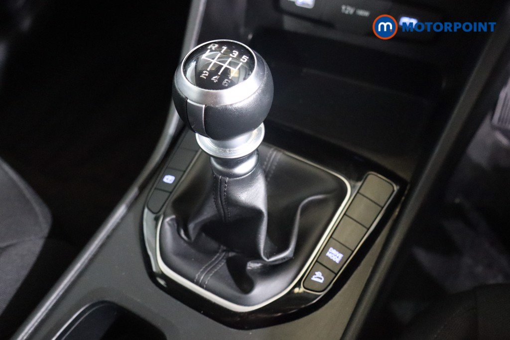 Hyundai Tucson Se Connect Manual Petrol SUV - Stock Number (1561203) - 12th supplementary image