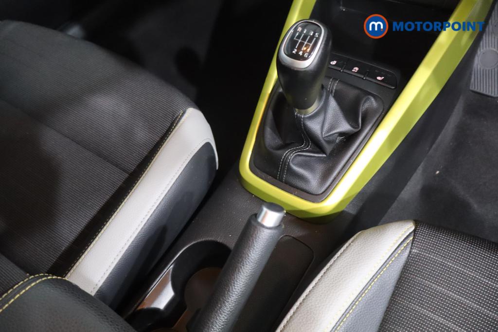 KIA Stonic First Edition Manual Petrol SUV - Stock Number (1561514) - 6th supplementary image
