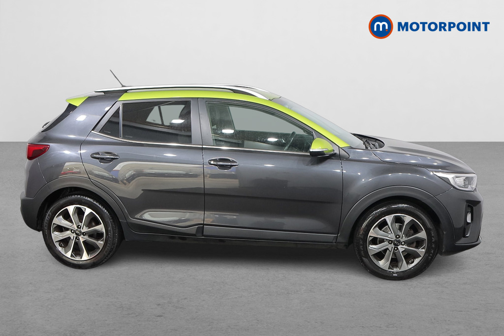 KIA Stonic First Edition Manual Petrol SUV - Stock Number (1561514) - Drivers side