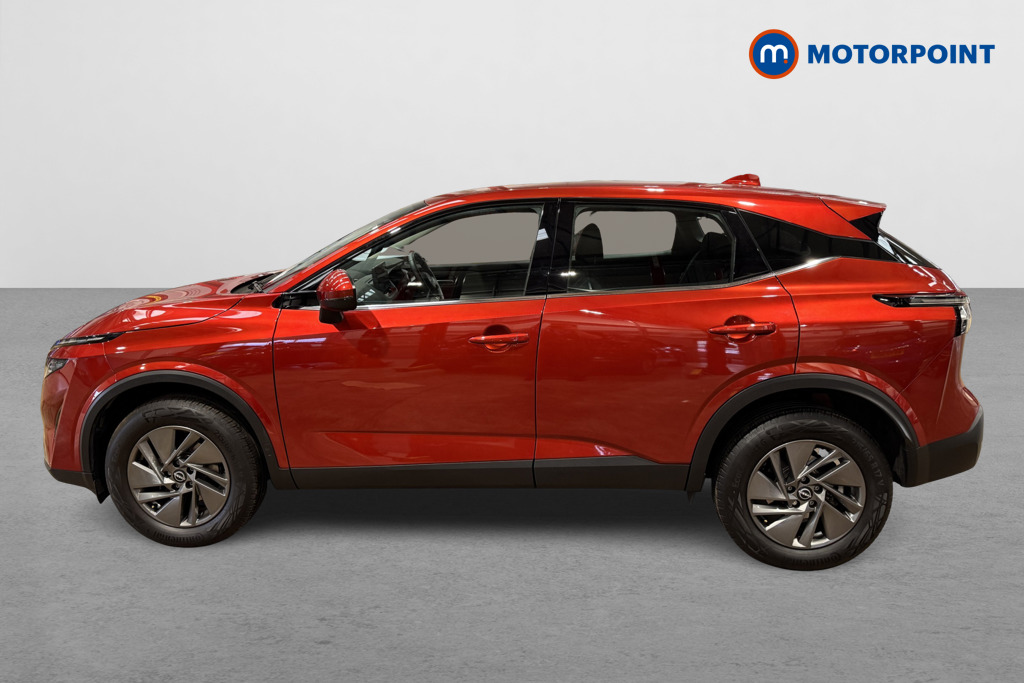 Nissan Qashqai Acenta Premium Manual Petrol SUV - Stock Number (1562325) - Passenger side
