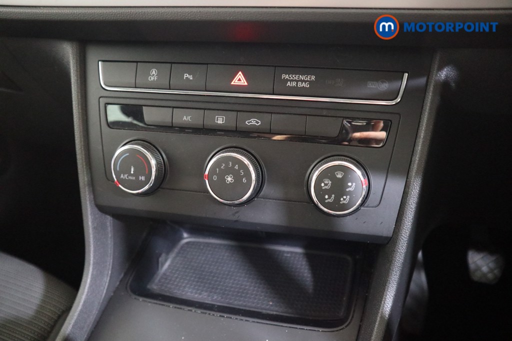 Seat Leon Se Dynamic Manual Petrol Estate - Stock Number (1562372) - 7th supplementary image