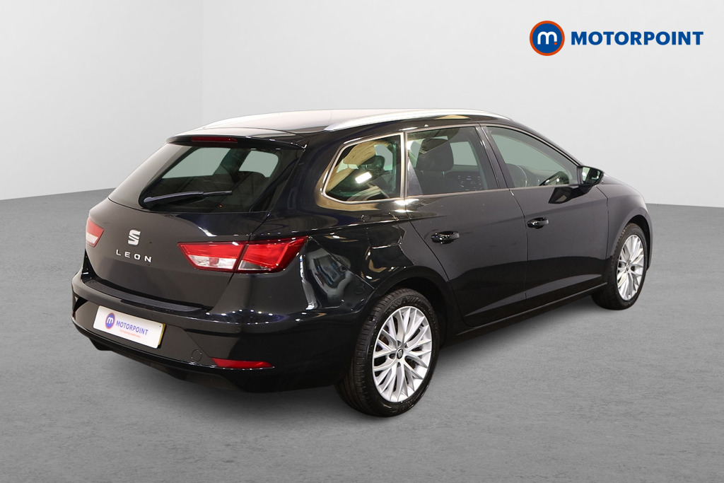 Seat Leon Se Dynamic Manual Petrol Estate - Stock Number (1562372) - Drivers side rear corner