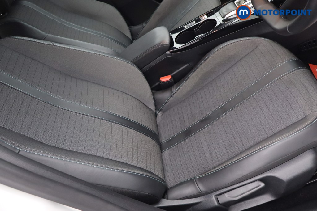 Peugeot 208 Allure Premium Automatic Electric Hatchback - Stock Number (1562793) - 16th supplementary image