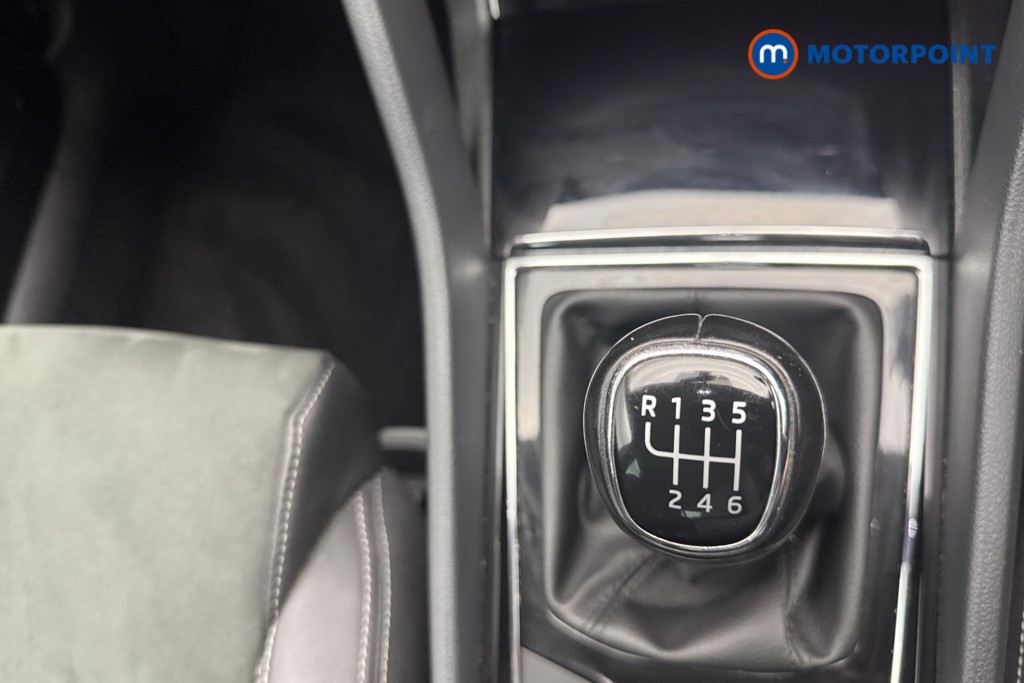Skoda Karoq Se L Manual Petrol SUV - Stock Number (1563265) - 10th supplementary image