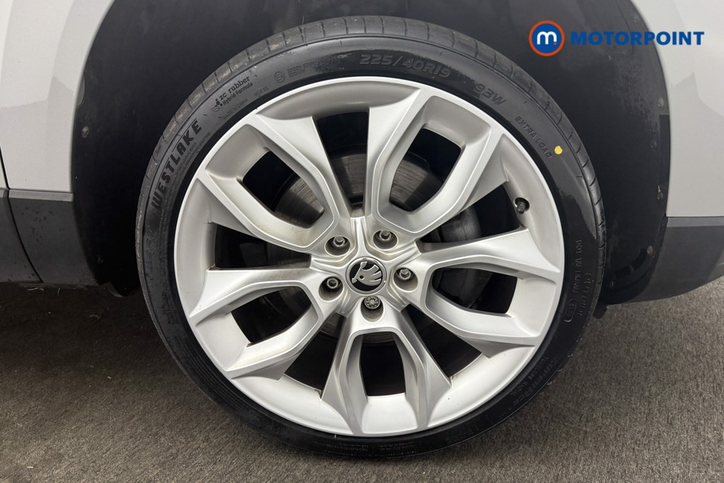 Skoda Karoq Se L Manual Petrol SUV - Stock Number (1563265) - 17th supplementary image