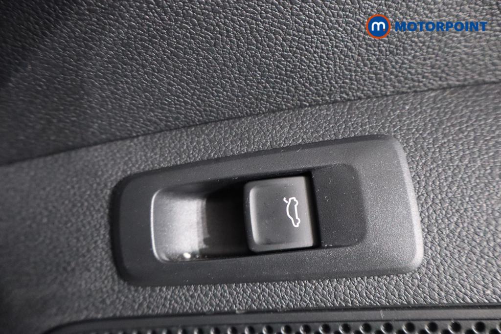 Skoda Karoq Sportline Automatic Petrol SUV - Stock Number (1563441) - 14th supplementary image
