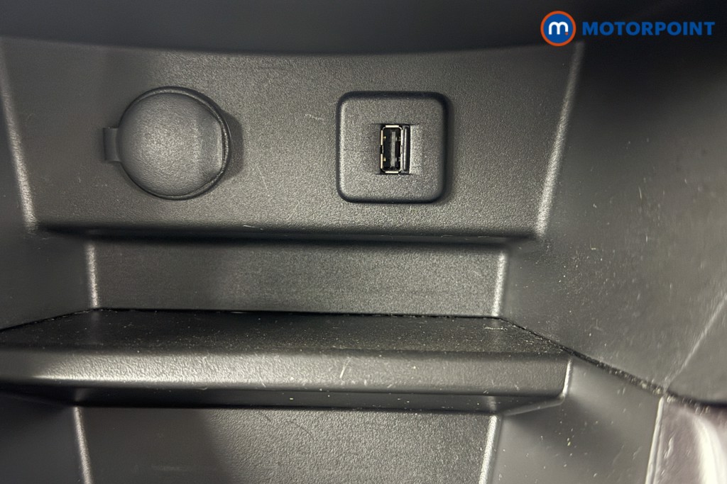 Suzuki Vitara SZ4 Manual Petrol SUV - Stock Number (1563480) - 11th supplementary image