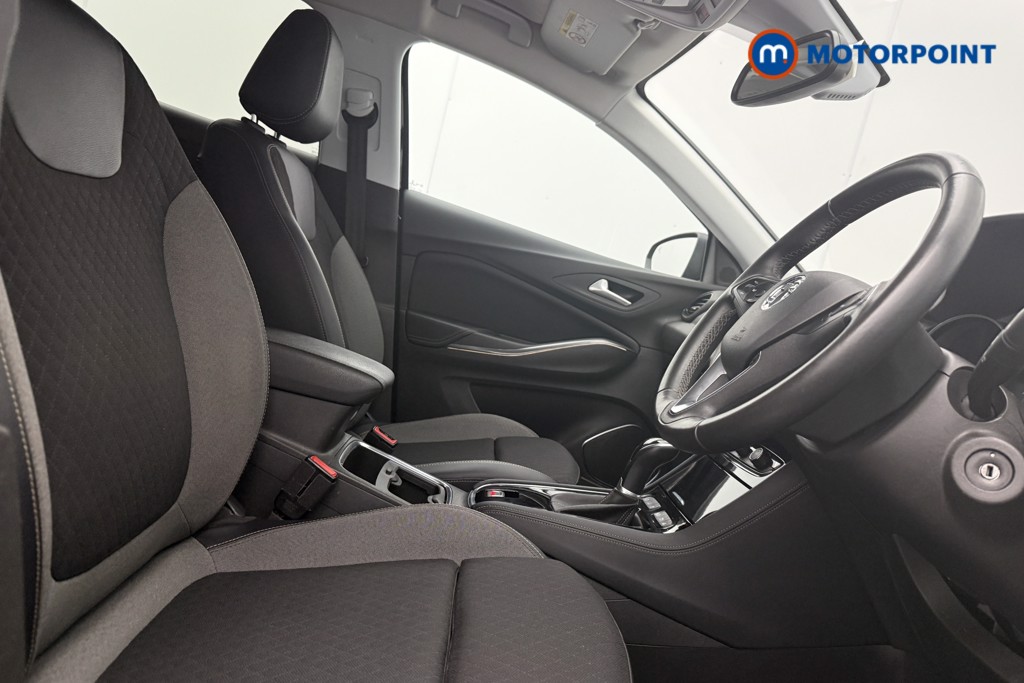 Vauxhall Grandland X Sri Nav Automatic Petrol SUV - Stock Number (1563886) - 8th supplementary image
