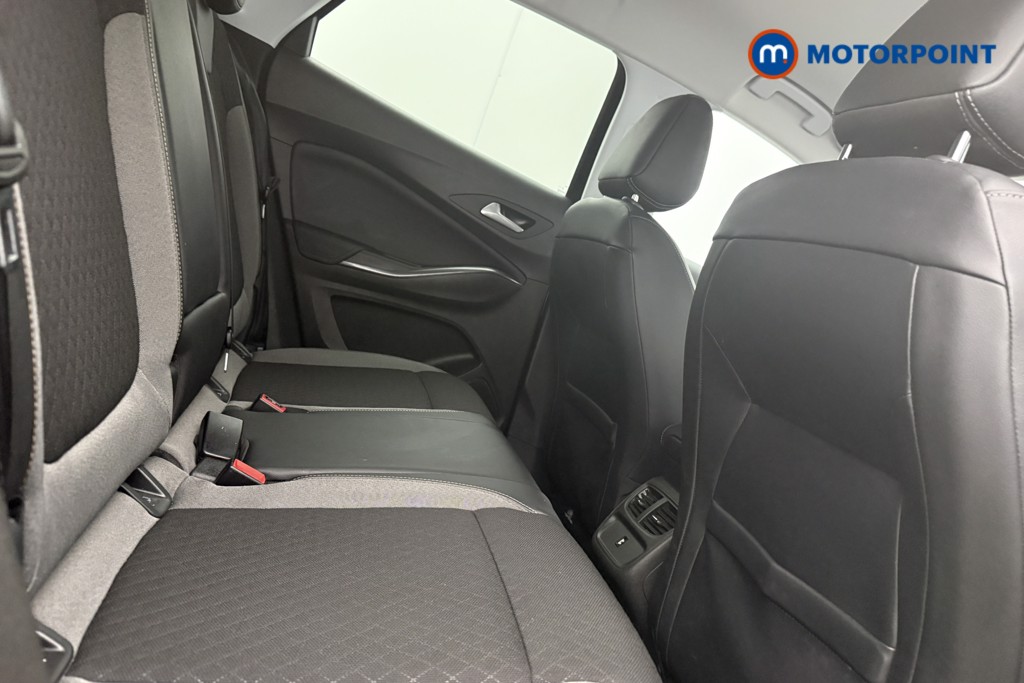 Vauxhall Grandland X Sri Nav Automatic Petrol SUV - Stock Number (1563886) - 9th supplementary image