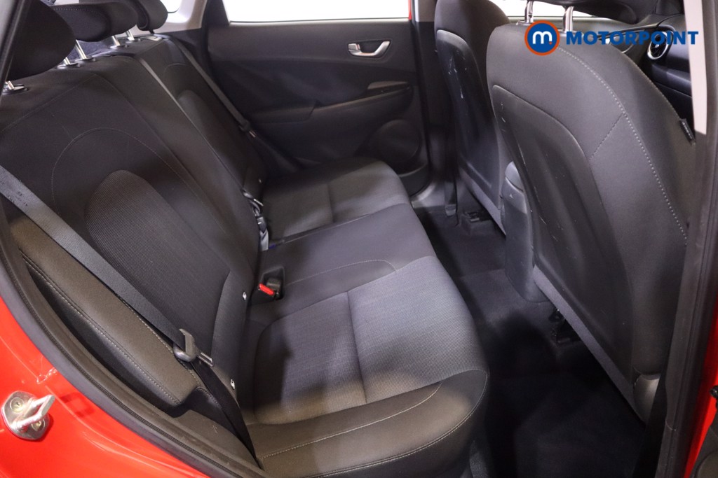 Hyundai Kona Se Connect Manual Petrol-Electric Hybrid SUV - Stock Number (1563944) - 7th supplementary image